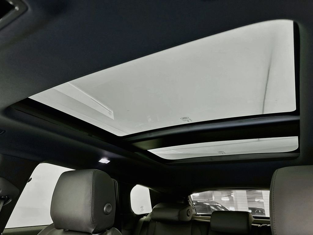 New 2026 Fuji White Land Rover Core S image 22