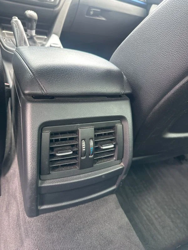 Used 2013 Red BMW xDrive image 27