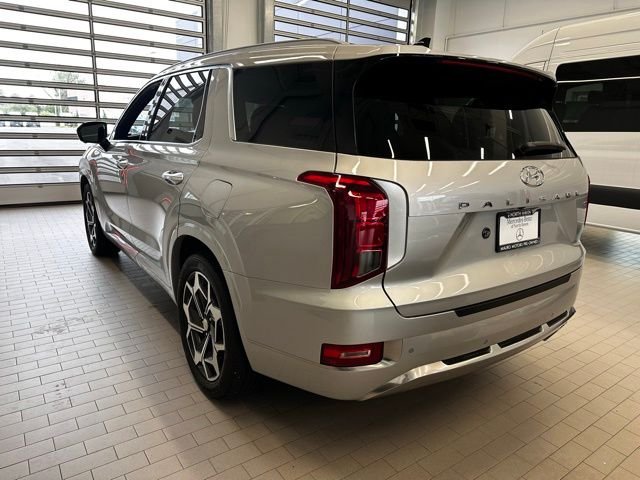 Used 2022 Silver Hyundai Calligraphy image 5