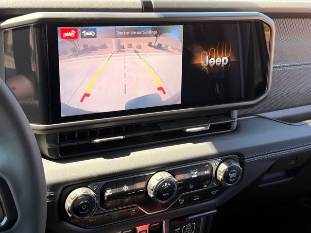 Used 2024 Silver Jeep Rubicon 4xe image 19