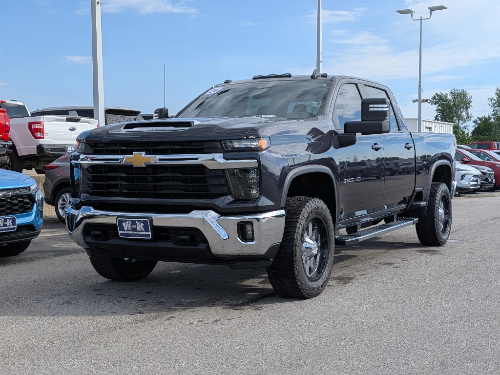 Used 2024 Dark Ash Metallic Chevrolet LT image 6