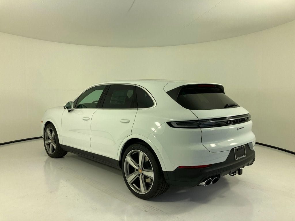 2026 Porsche Cayenne Base - Photo 3