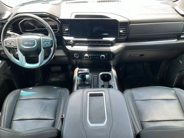 Used 2022 PACIFIC BLUE METALLIC GMC SLT image 15