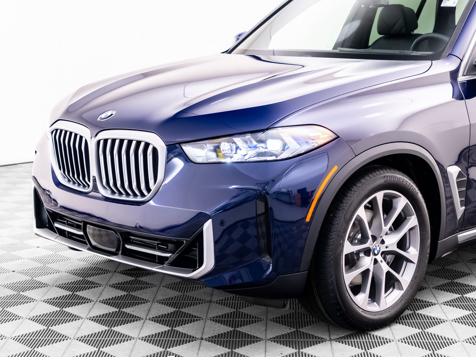 New 2026 Tanzanite Blue II Metallic BMW xDrive40i image 38