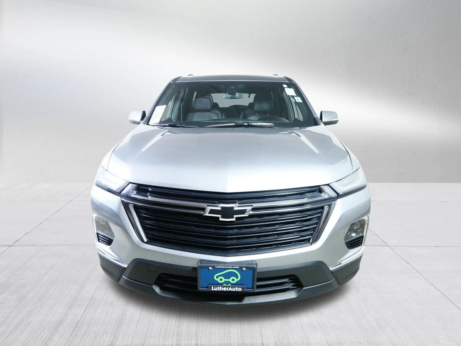 Used 2023 Sterling Gray Metallic Chevrolet LT Leather image 2