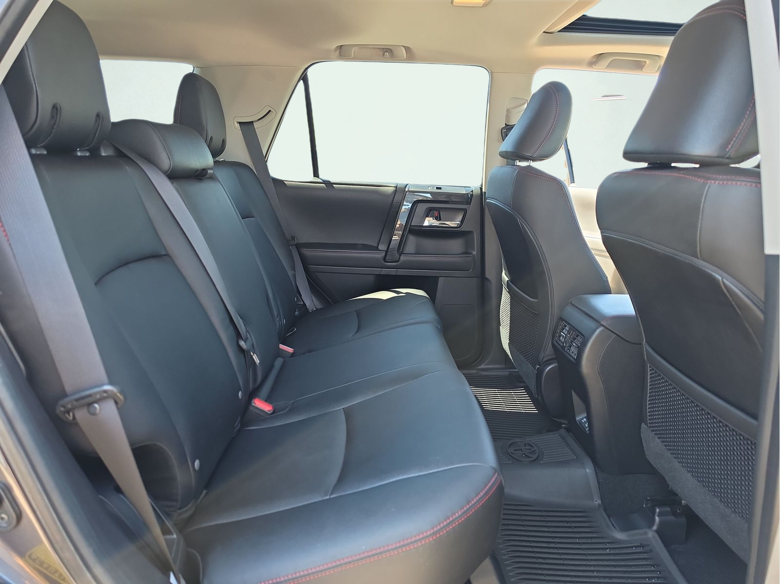 Used 2020 Magnetic Gray Metallic Toyota TRD Off-Road Premium image 15