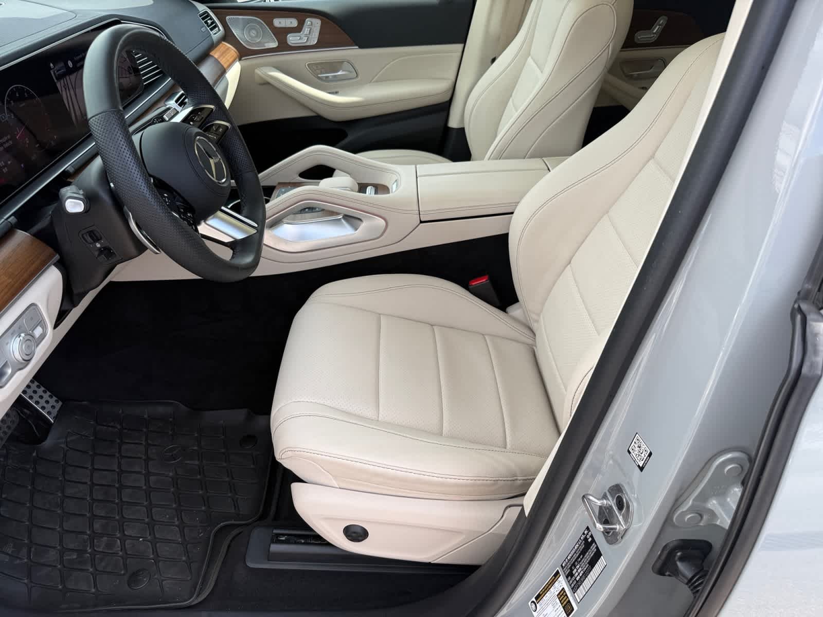 Certified Used 2024 MANUFAKTUR Alpine Grey Mercedes-Benz GLS 450 image 10