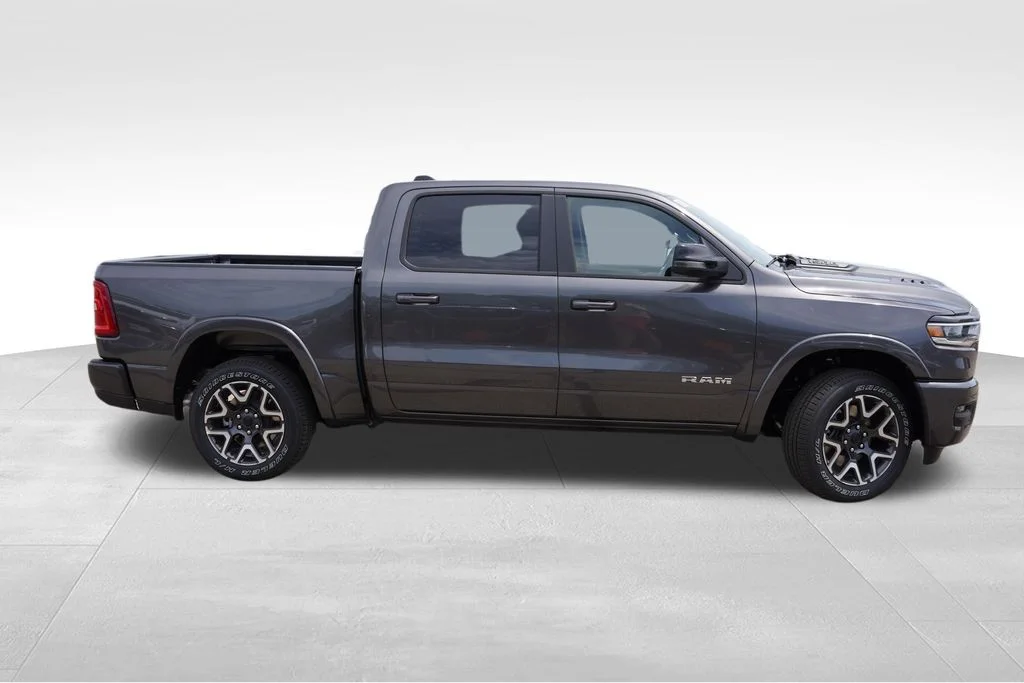 New 2026 Granite Crystal Metallic Clear-Coat Exterior Paint RAM Laramie image 2
