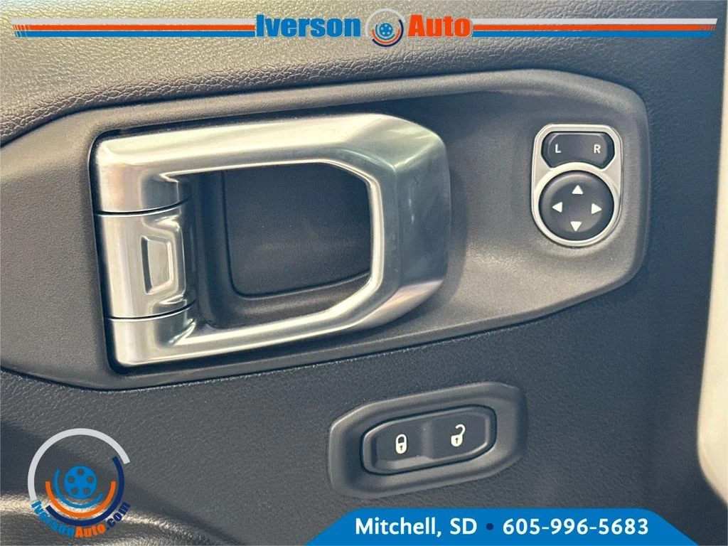 New 2026 Bright White Clearcoat Jeep Sport S image 14