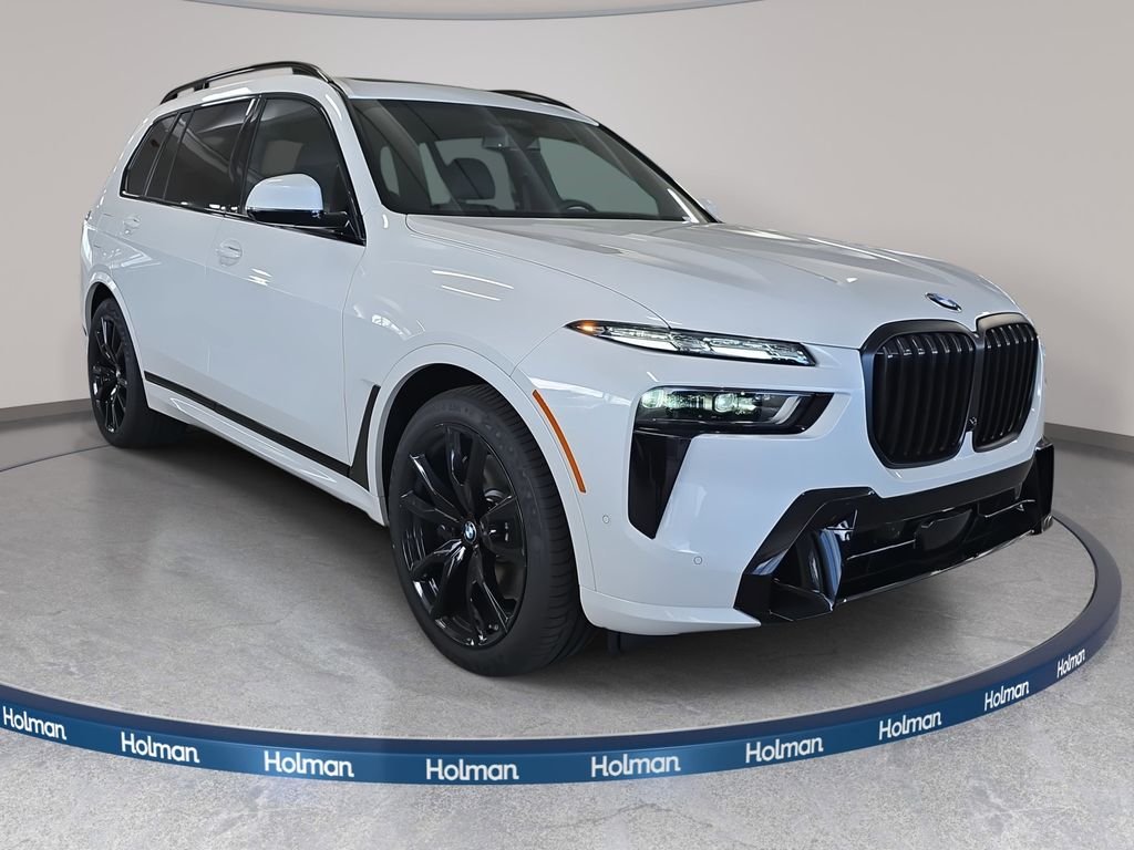 New 2026 Mineral White Metallic BMW xDrive40i image 3
