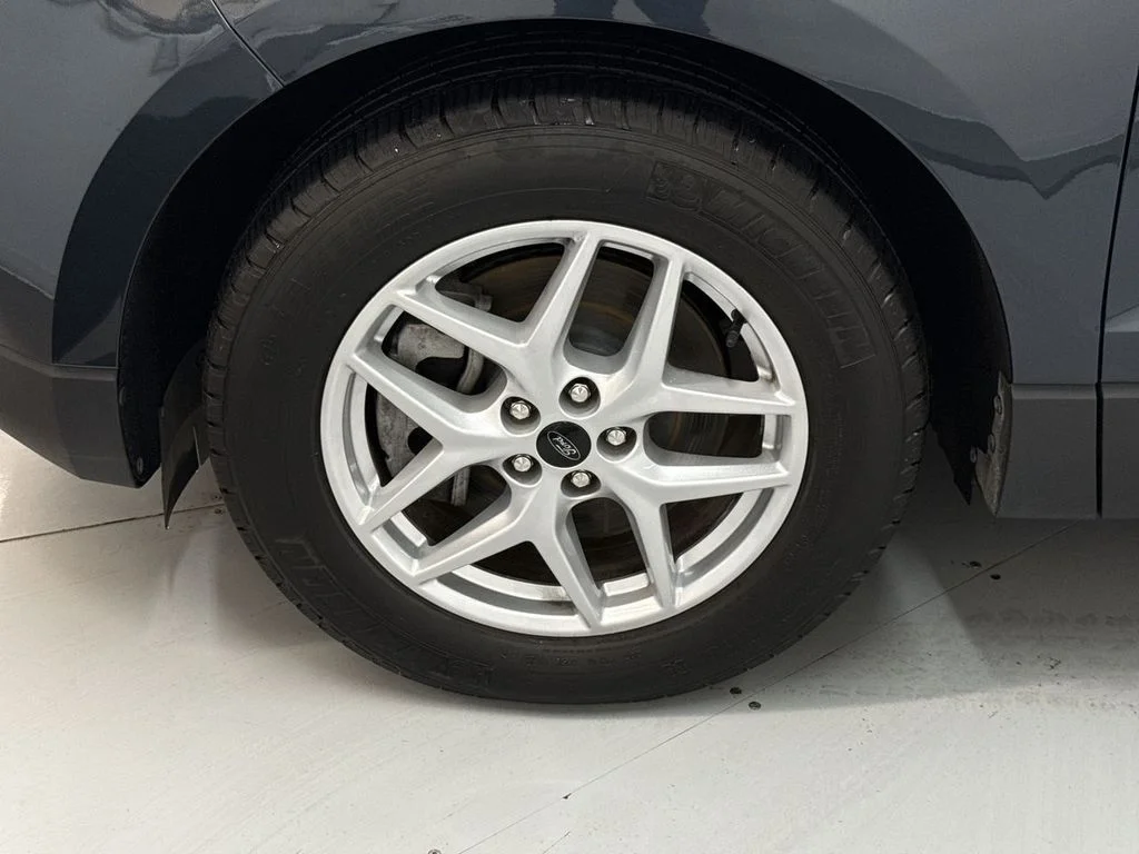 Used 2023 Blue Metallic Ford SEL image 10