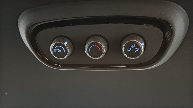 Used 2024 Vapor Gray Dodge R/T Plus image 39
