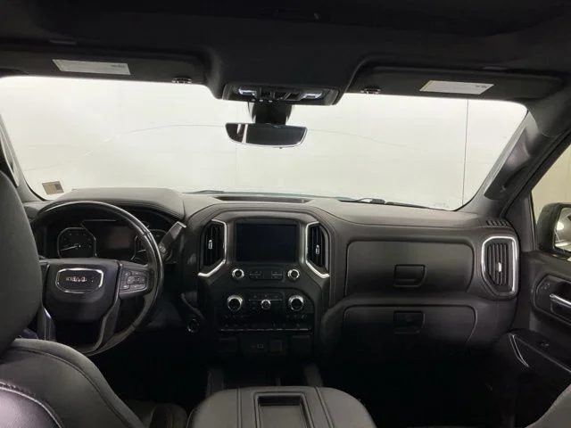 Used 2020 White GMC AT4 image 27