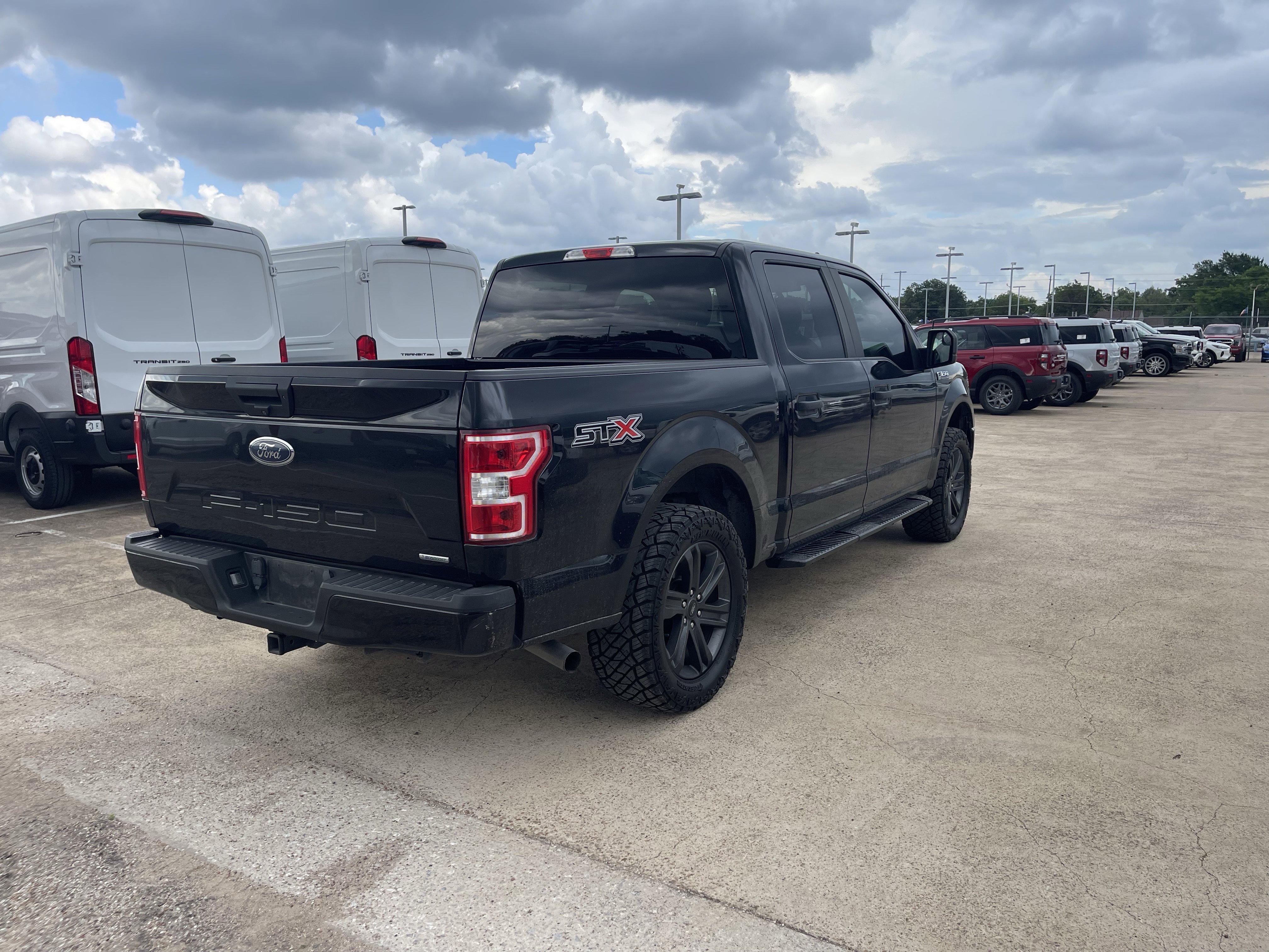 Used 2020 Black Metallic Ford XL image 3