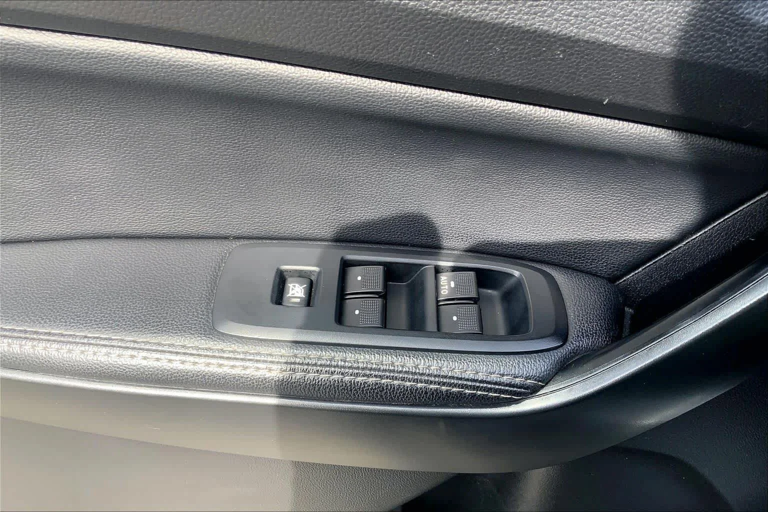 Certified Used 2020 Iconic Silver Ford LARIAT image 36
