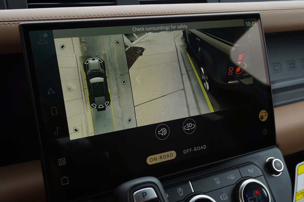 New 2026 Santorini Black Land Rover S image 25