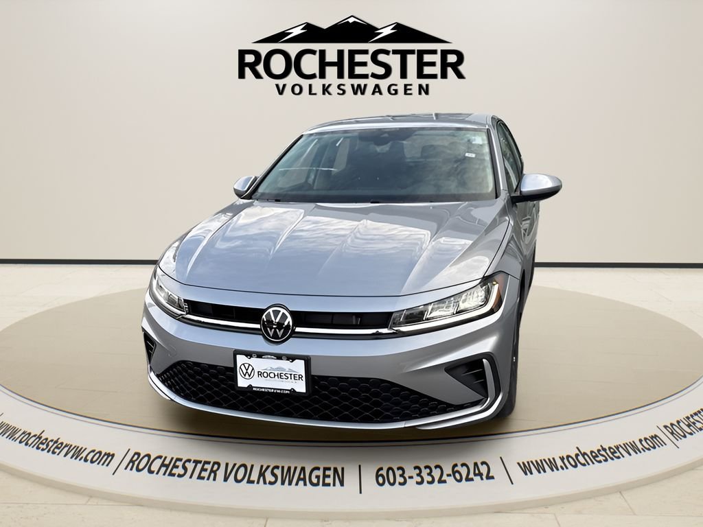Used 2026 Silver Metallic Volkswagen 1.5T S image 1