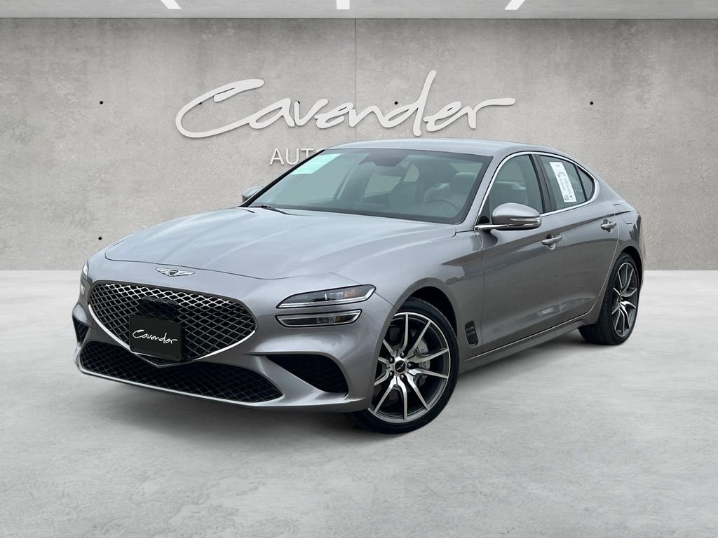2024 Genesis G70 2.5T Standard's photo