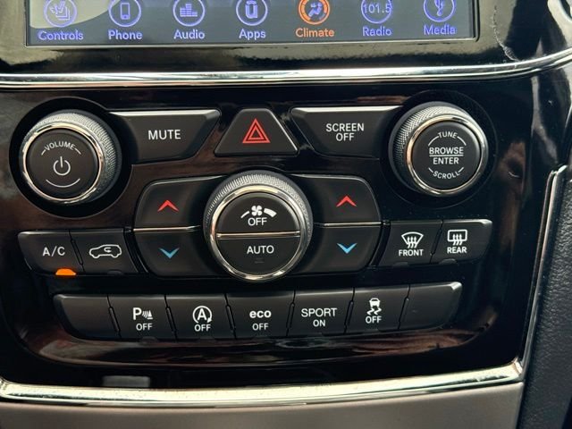 Used 2019 White Jeep Altitude image 20