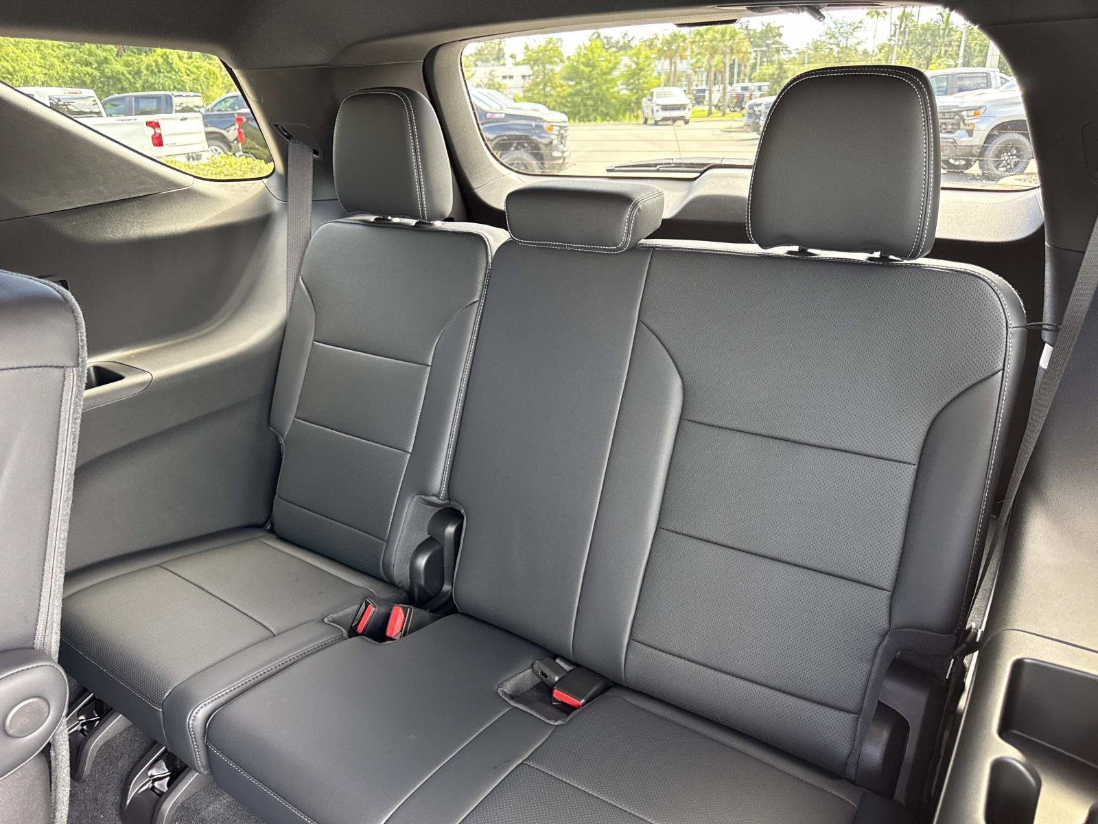 2027 Chevrolet Traverse LT - Photo 12