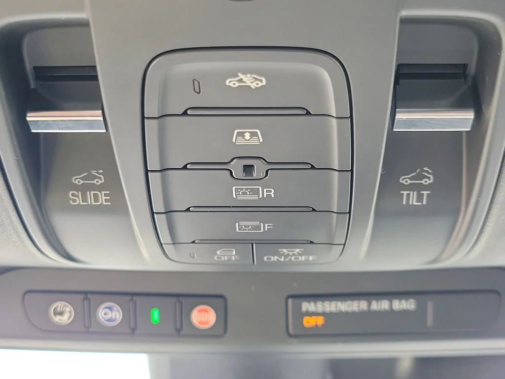 Used 2019 Black Cadillac Blackwing Twin image 36