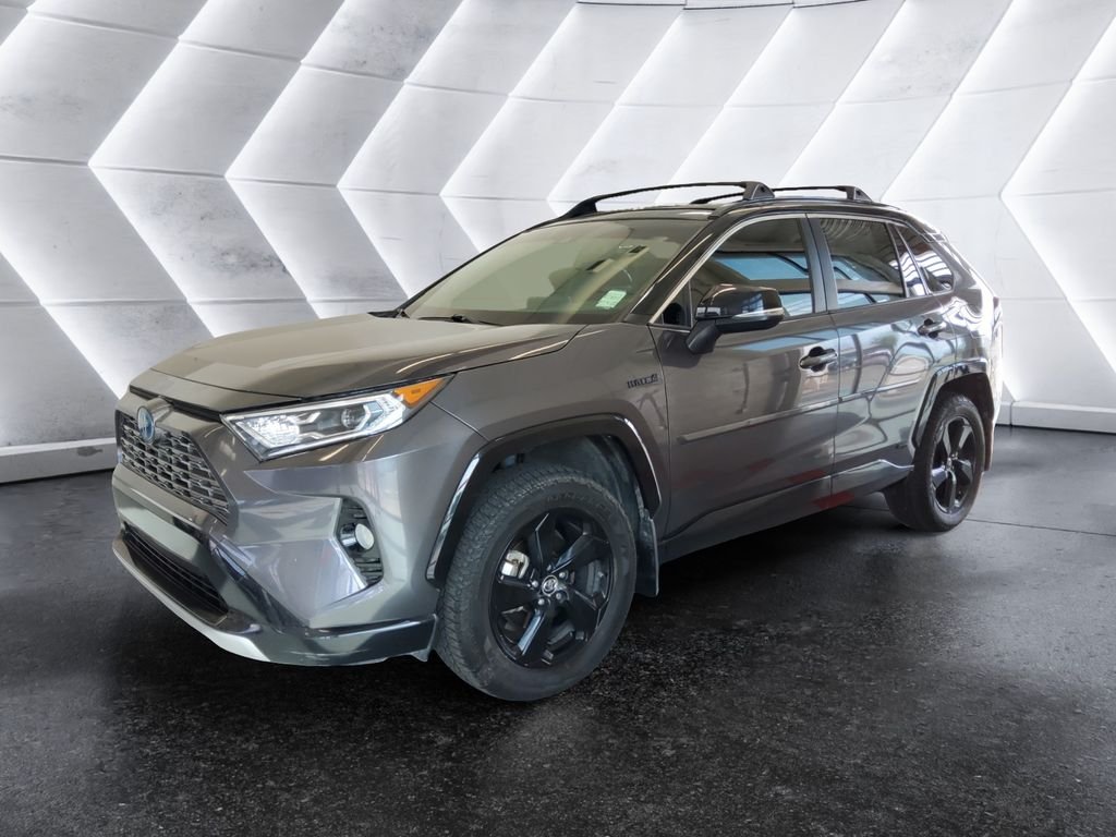 Used 2019 Gray Toyota XSE image 3