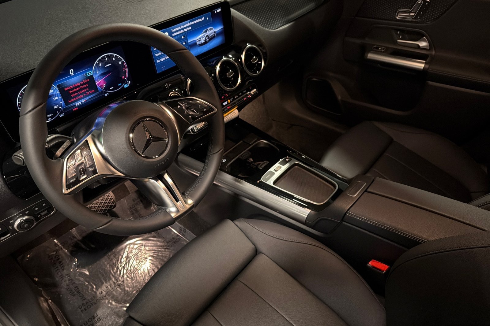 New 2026 Polar White Mercedes-Benz GLA 250 SUV image 9