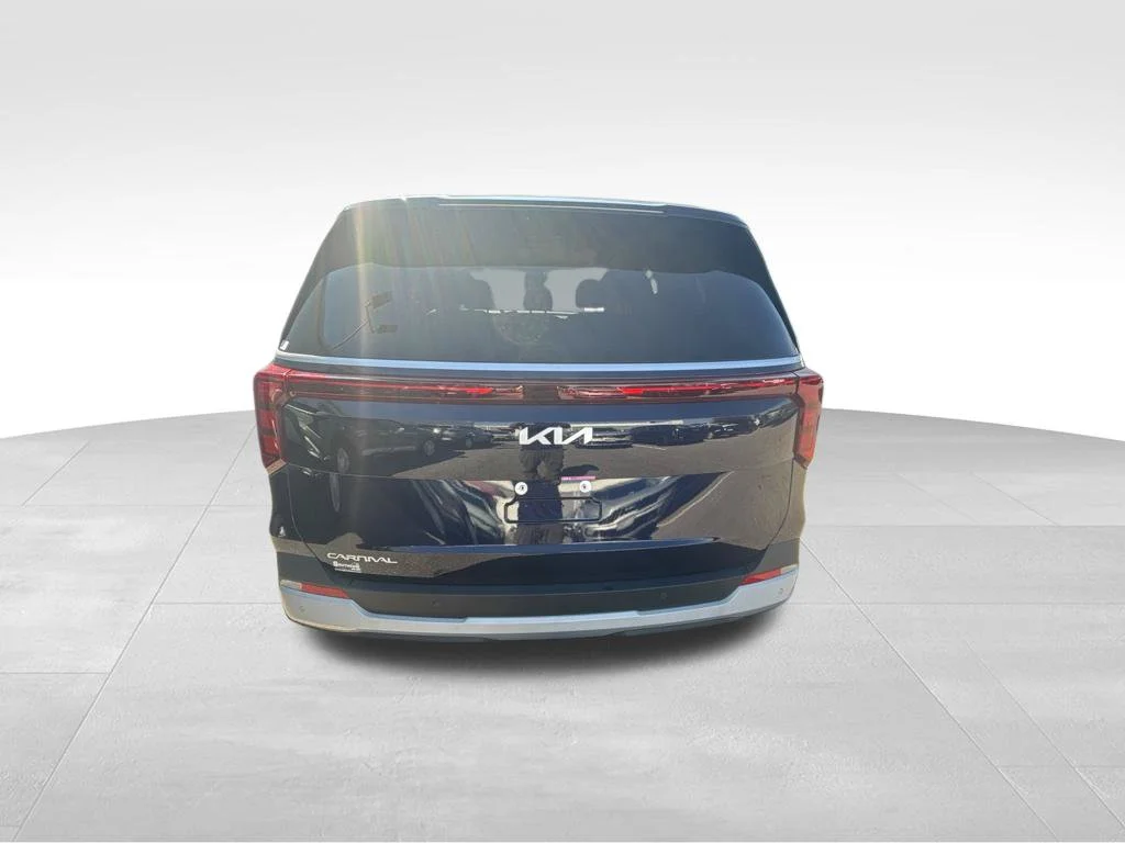 Used 2026 Blue Kia LXS image 4