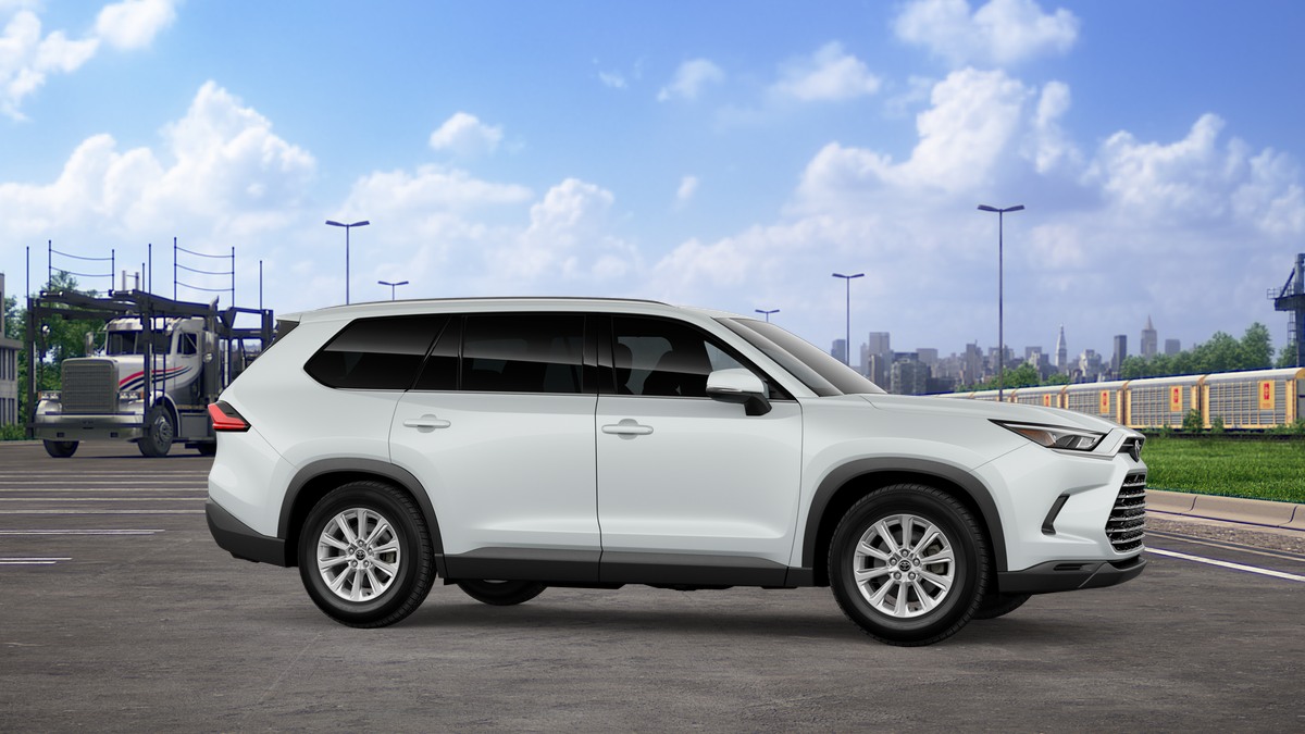 New 2026 Wind Chill Pearl Toyota XLE image 13