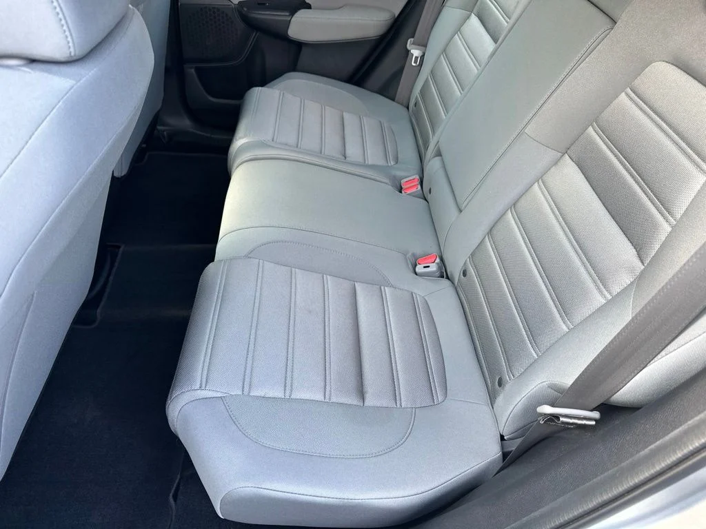 Certified Used 2019 Lunar Silver Metallic Honda LX image 15