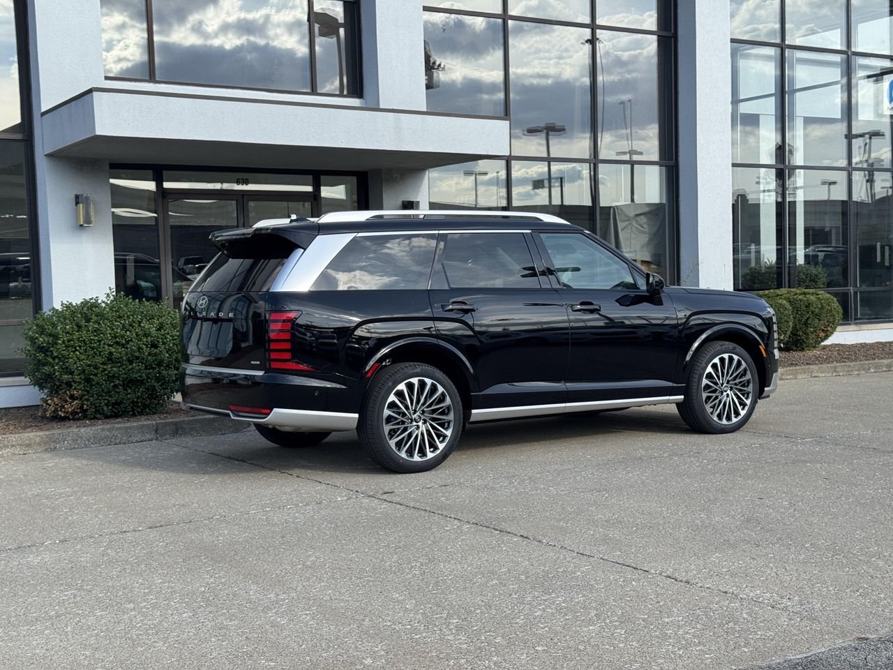 2026 Hyundai Palisade Calligraphy - Photo 4