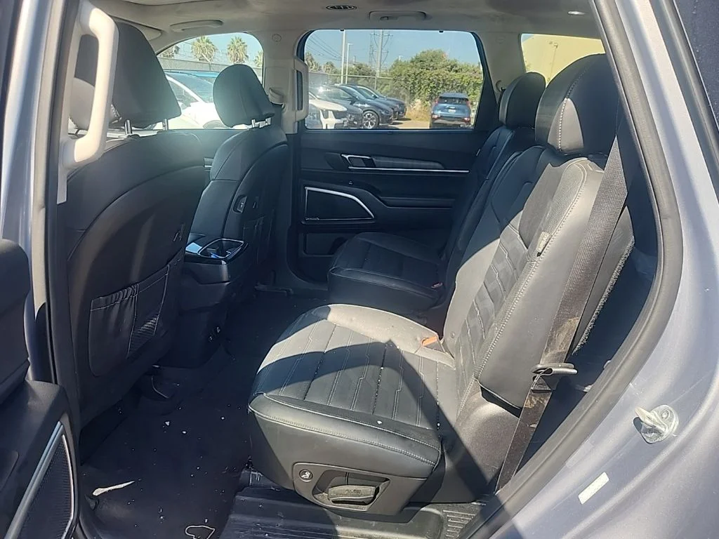 Used 2024 Silver Kia SX-Prestige image 18