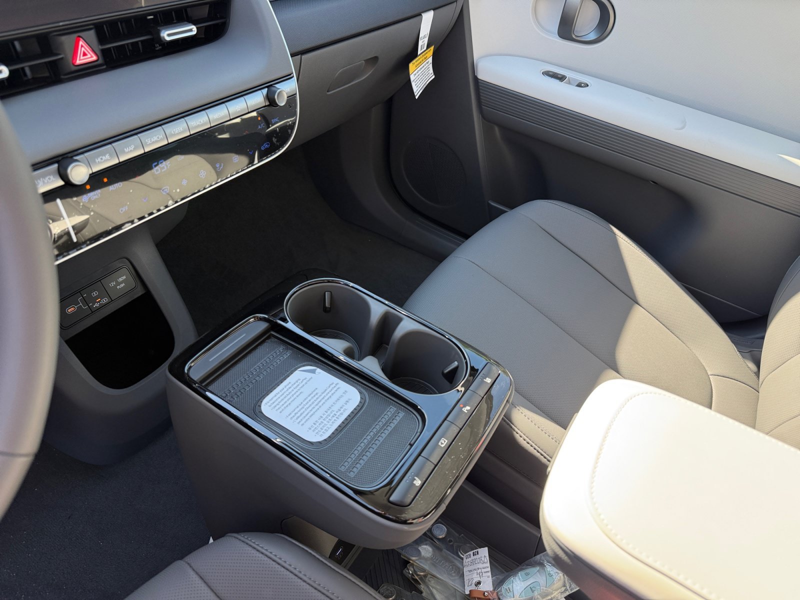 New 2027 Lucid Blue Hyundai SEL image 13