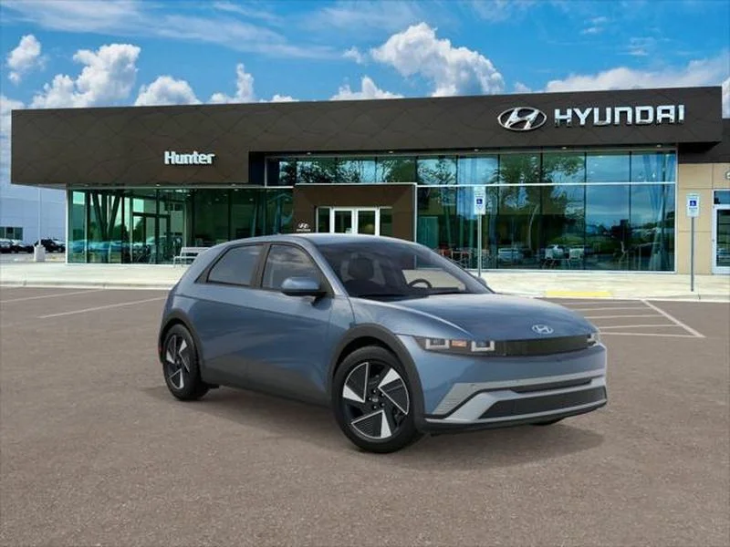 New 2026 Lucid Blue Hyundai SEL image 2