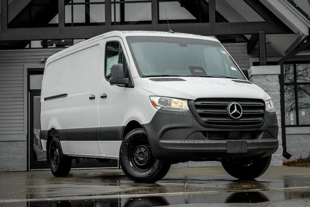 2026 Mercedes-Benz Sprinter 2500 Cargo 144 WB