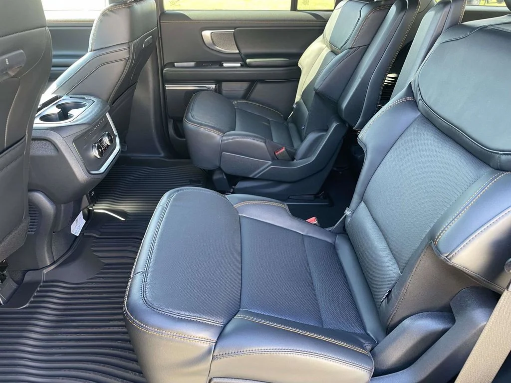 New 2026 Star White Metallic Tri-Coat Ford Tremor® image 12