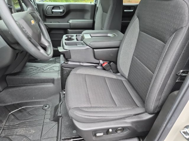 2026 Chevrolet Silverado 1500 Custom - Photo 13