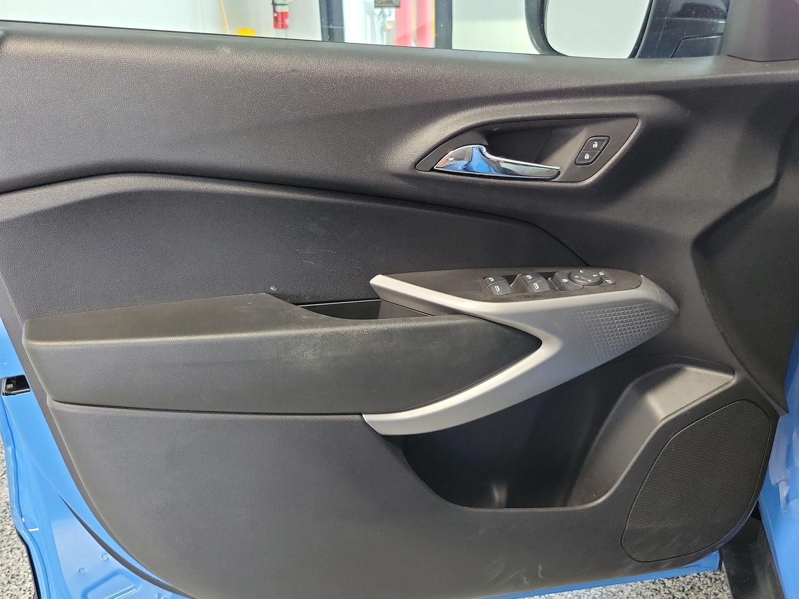 2024 Chevrolet Trax RS - Photo 6