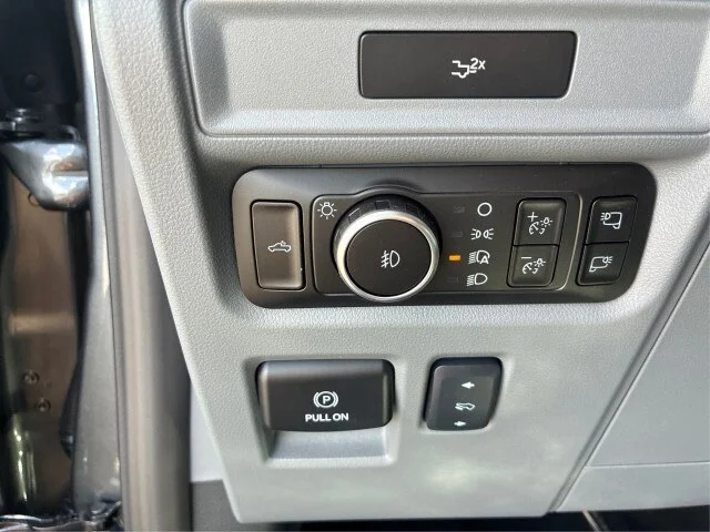 New 2026 Carbonized Gray Metallic Ford Lariat® image 37