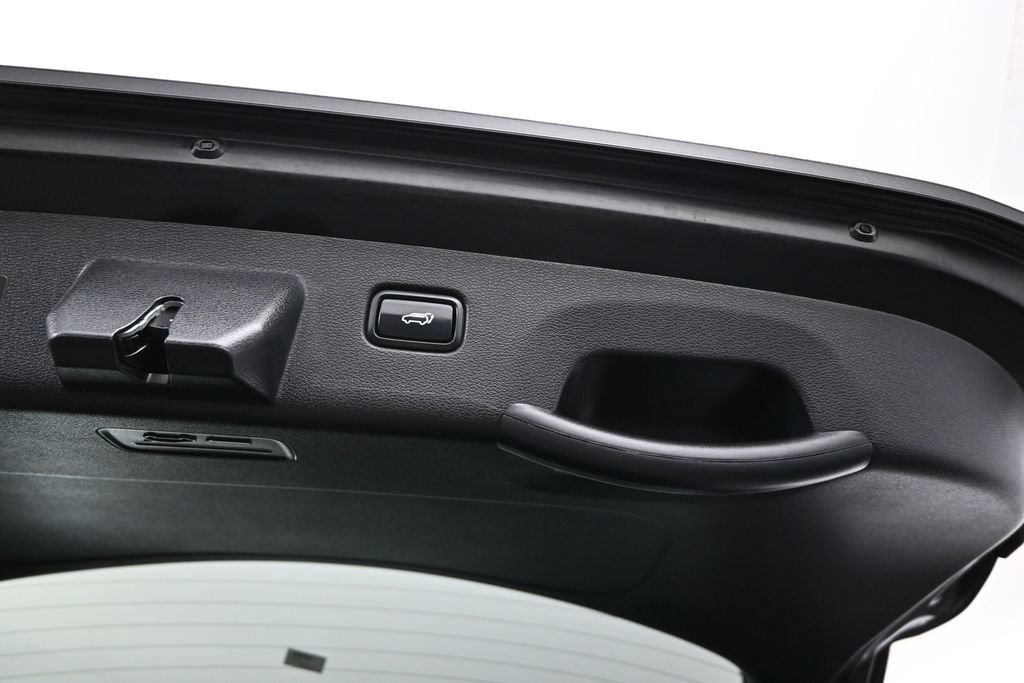 Used 2024 Ebony Black Kia X-Line image 21