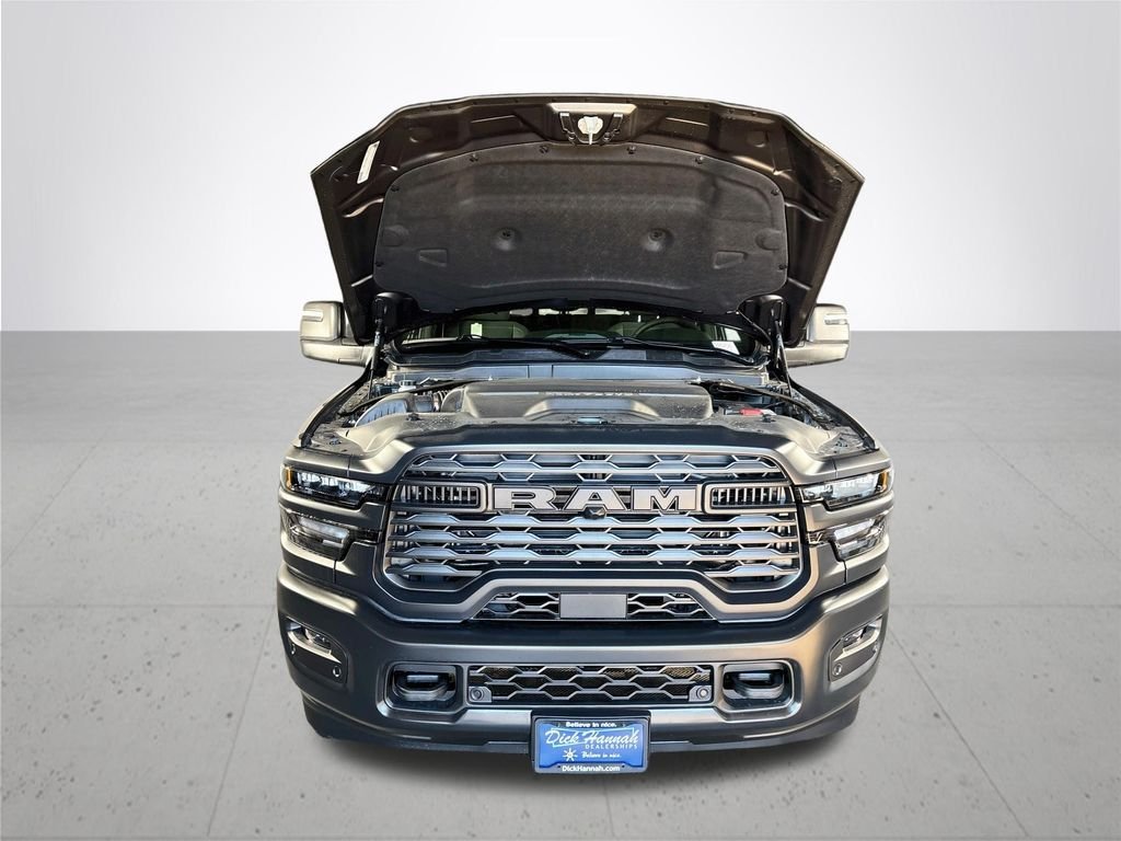 New 2026 Granite Crystal Metallic Clear-Coat Exterior Paint RAM Tradesman image 22