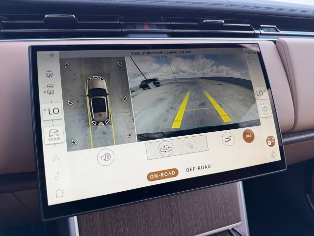 New 2026 Belgravia Green LAND ROVER SE image 21