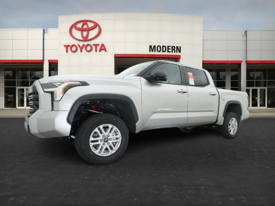 2026 Toyota Tundra SR5 - Photo 6