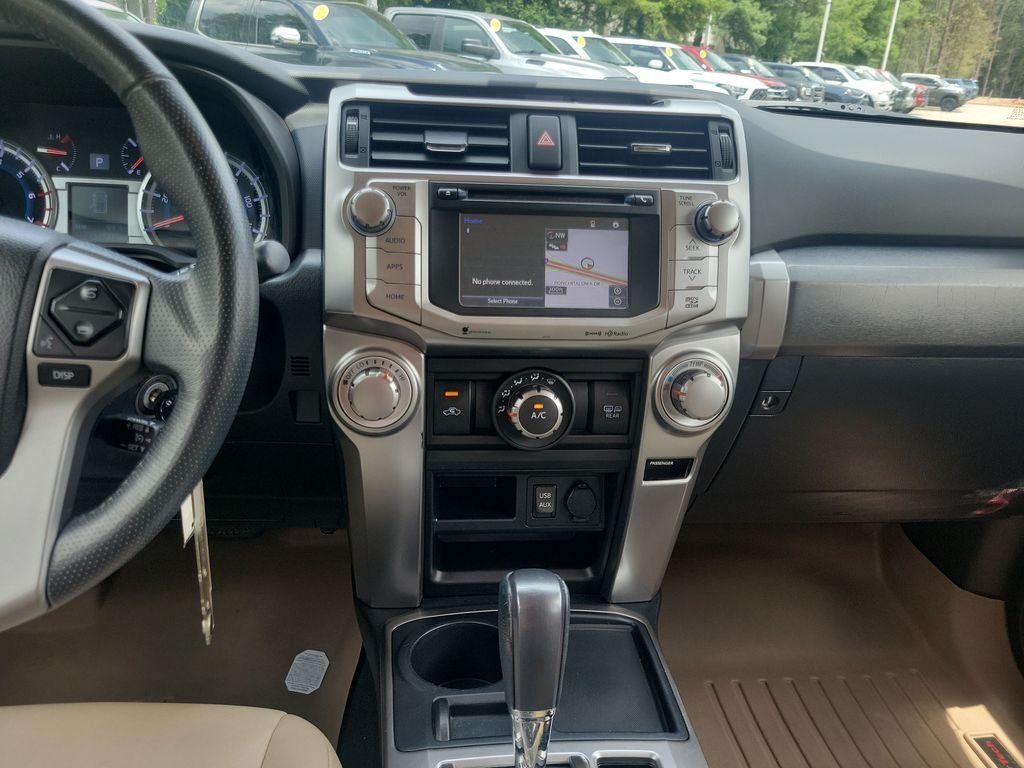 Used 2017 White Toyota SR5 Premium image 24
