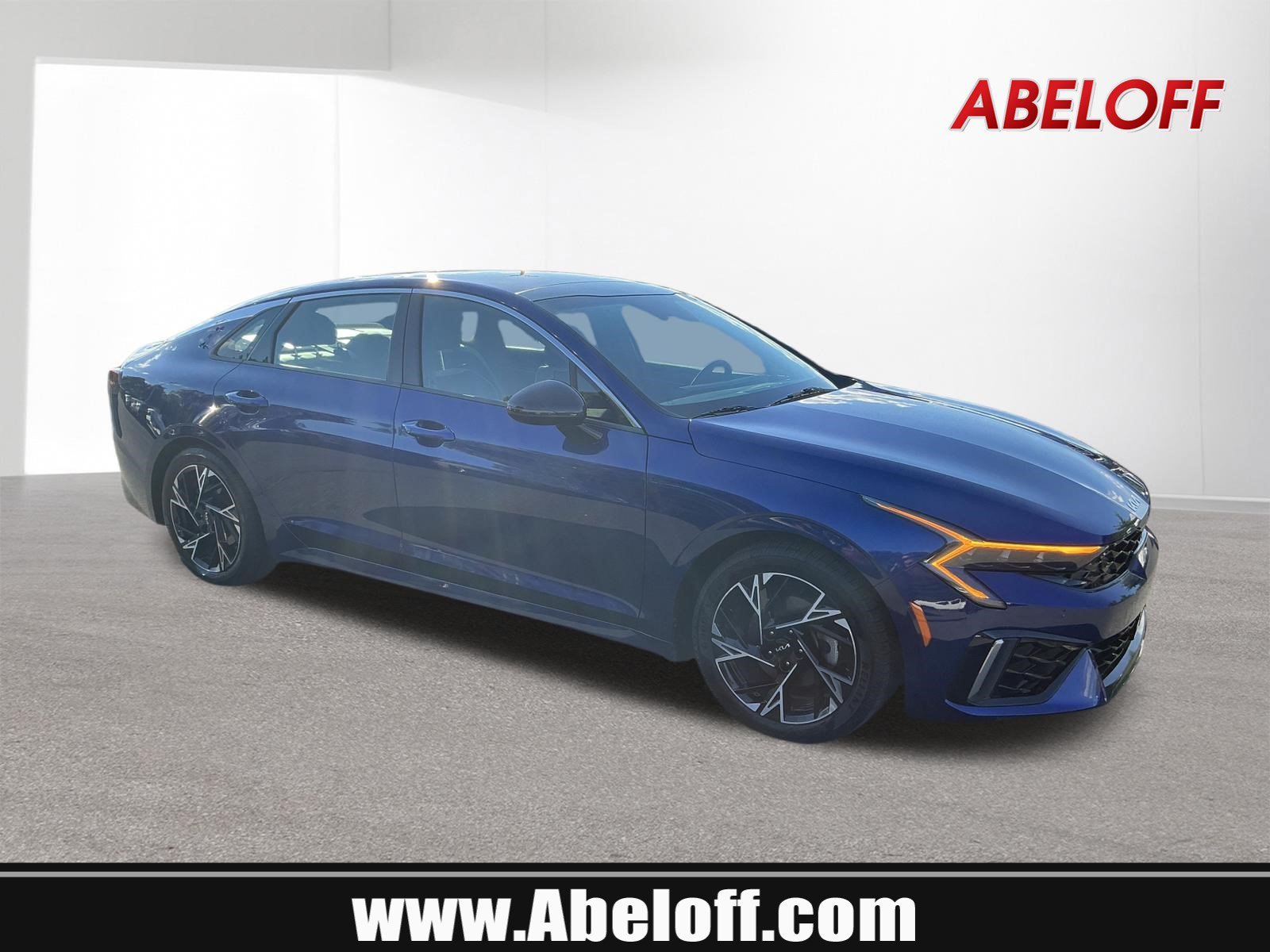 Used 2025 Yacht Blue Kia GT-Line image 1