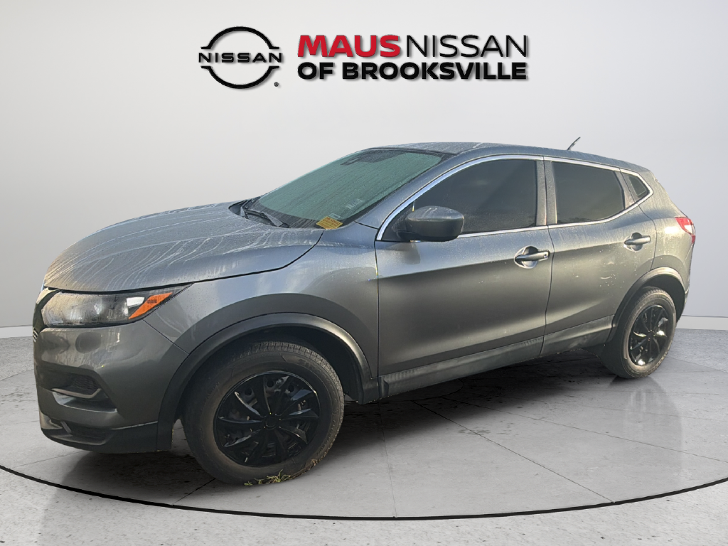 Used 2020 Gray Nissan S image 6
