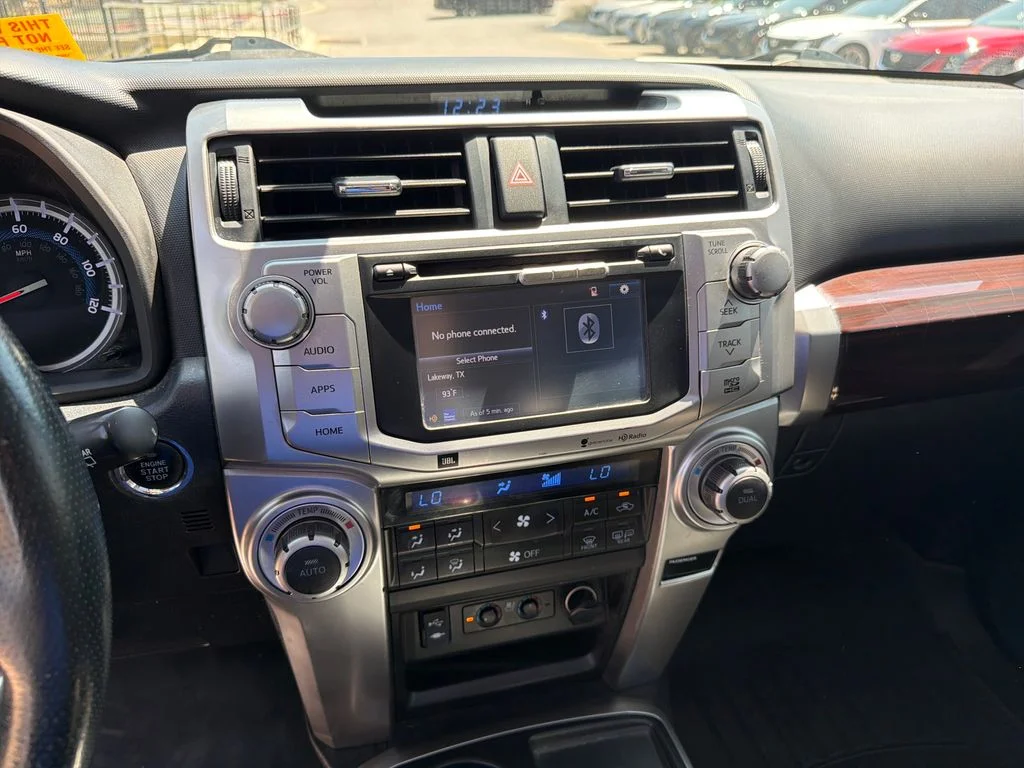Used 2015 Black Toyota Limited image 25