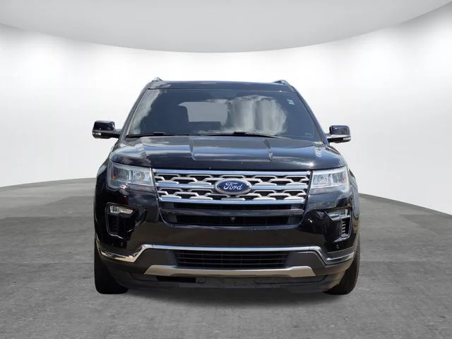 Used 2019 Black Metallic Ford Limited image 2
