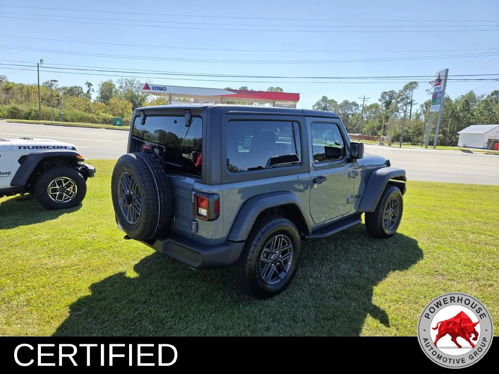 Used 2025 Gray Jeep Sport S image 6