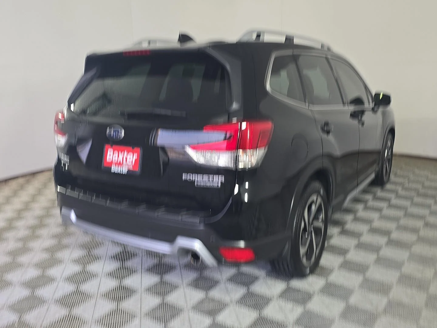 Used 2022 Crystal Black Silica Subaru Touring image 16
